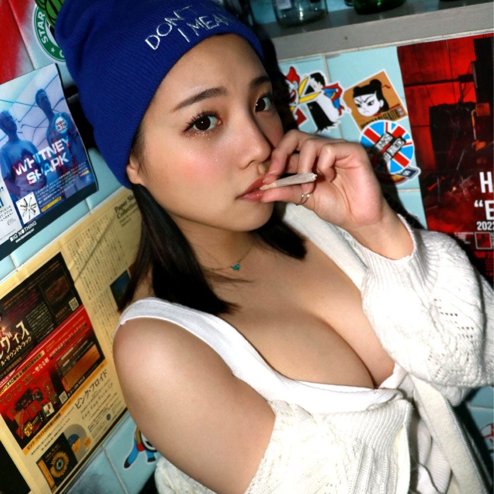 FC2 PPV 4543395 นักแสดงใหม่ คนแรกรู้สึกเหมือนโดนพาเข้าโรงแรมเพื่อใส่ชุดชั้นใน