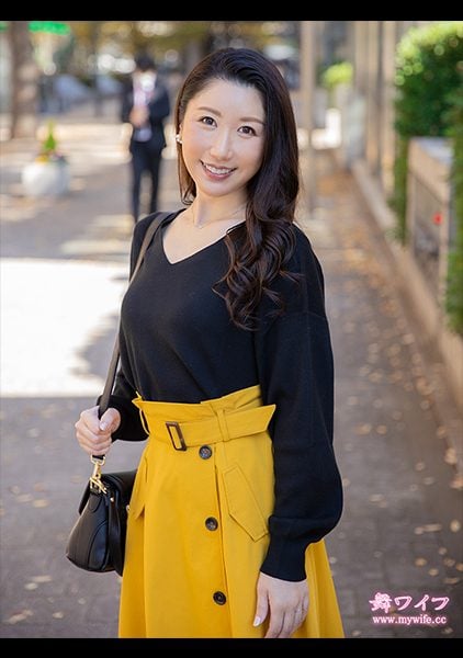 292MY-693 นักแสดงใหม่ คุณโนกามิบ่นว่าสามีของฉันไม่ยุ่งกับฉัน เธอไม่ได้มีเซ็กส์กับ