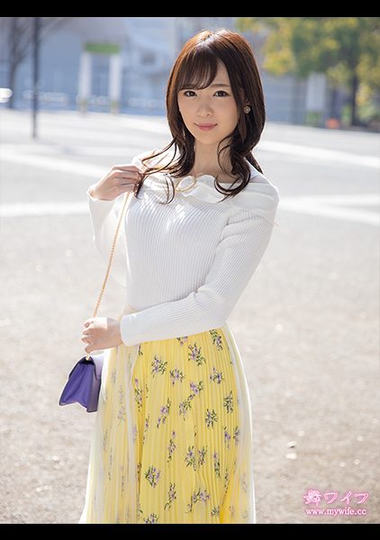 292MY-719 นักแสดงใหม่ หญิงสาวน่ารักที่มีบรรยากาศอ่อนโยนและรอยยิ้มที่แสนดี เธอมีใบหน้าที่เด็กมาก